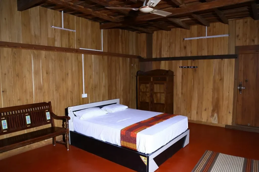 Malayoram-Room